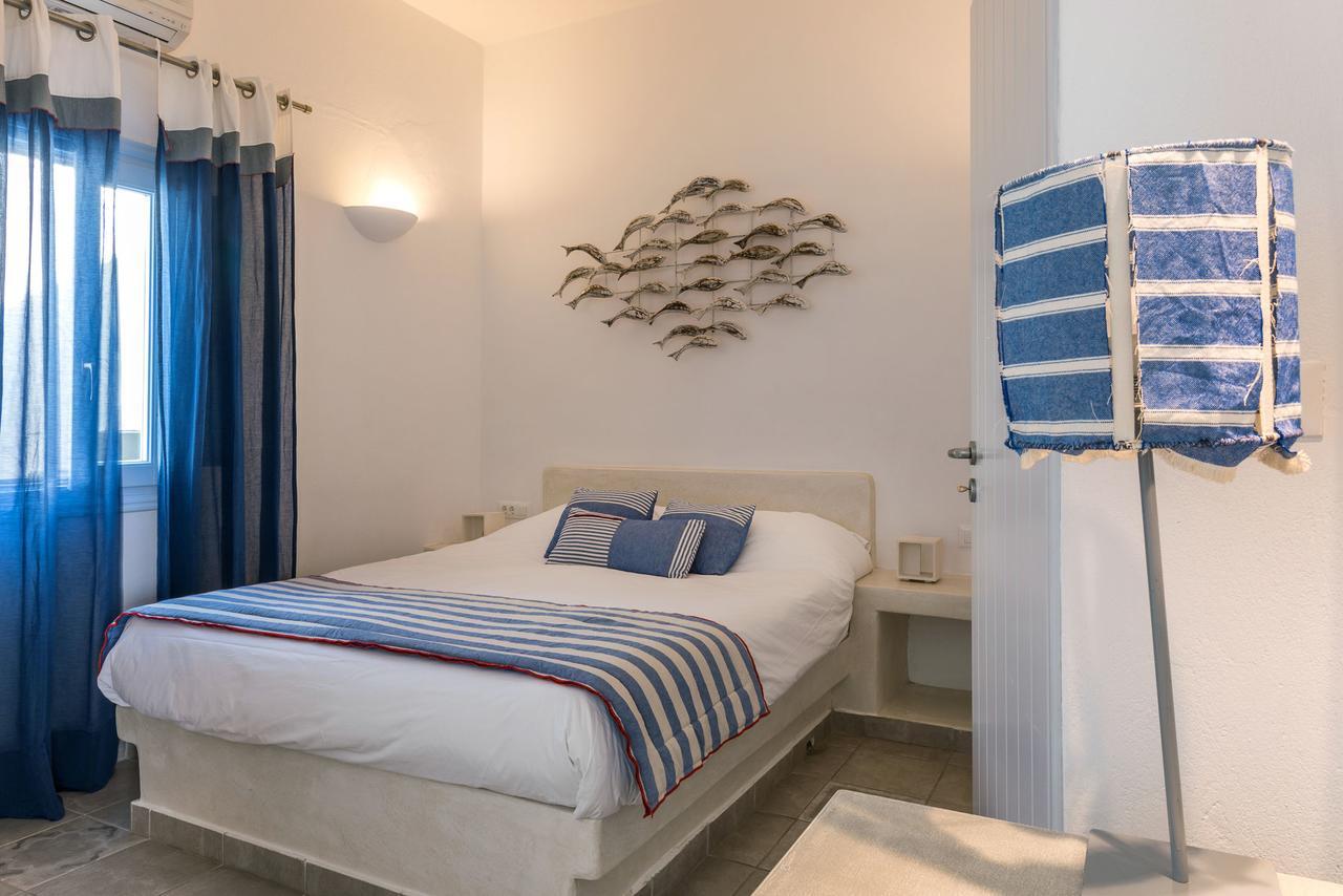 Blue Dolphins Apartments Firostefani Extérieur photo